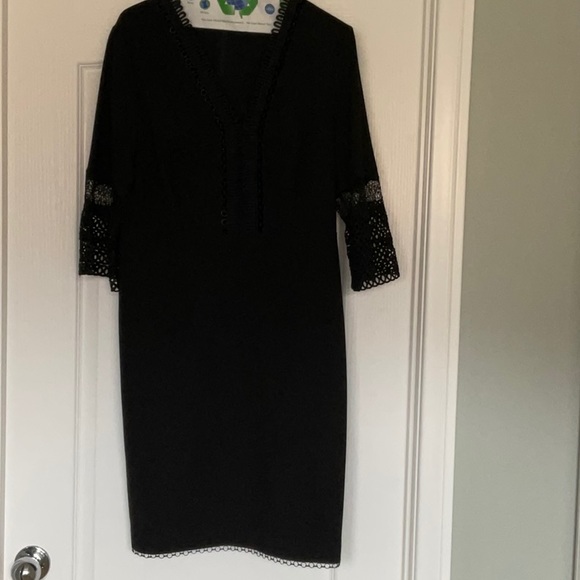 Classic LBD with an edge - Picture 1 of 10